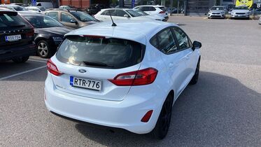 Ford Fiesta vaihtoauto