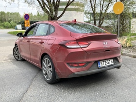 Hyundai i30 Fastback vaihtoauto
