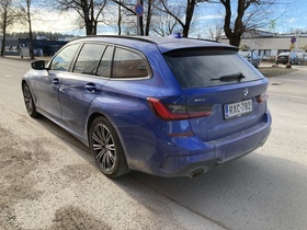 BMW 330 vaihtoauto