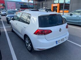 Volkswagen Golf vaihtoauto