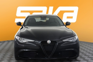 Alfa Romeo Giulia vaihtoauto