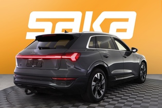 Audi Q8 e-tron vaihtoauto