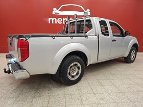 Nissan Navara vaihtoauto