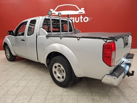 Nissan Navara vaihtoauto