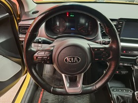 Kia Stonic vaihtoauto