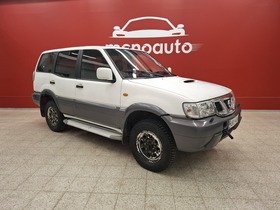 Nissan Terrano vaihtoauto
