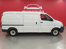 Toyota Hiace vaihtoauto