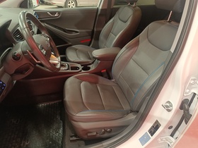 Hyundai IONIQ plug-in vaihtoauto