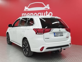 Mitsubishi Outlander PHEV vaihtoauto