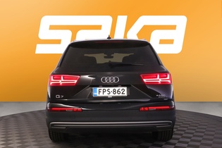 Audi Q7 vaihtoauto