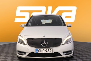 Mercedes-Benz B vaihtoauto