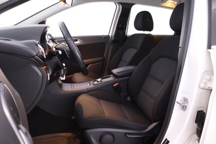 Mercedes-Benz B vaihtoauto