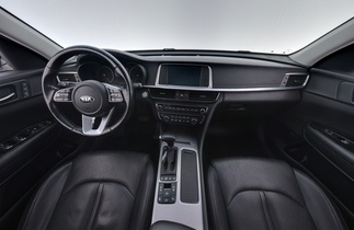 Kia Optima vaihtoauto