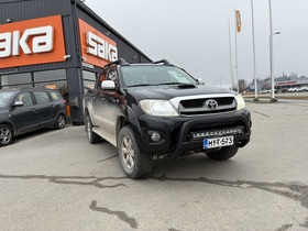Toyota Hilux vaihtoauto