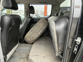 Toyota Hilux vaihtoauto