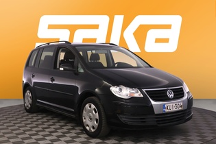 Volkswagen Touran vaihtoauto