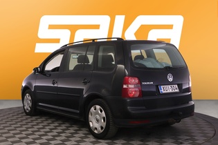 Volkswagen Touran vaihtoauto