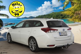Toyota Auris vaihtoauto