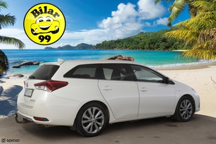 Toyota Auris vaihtoauto