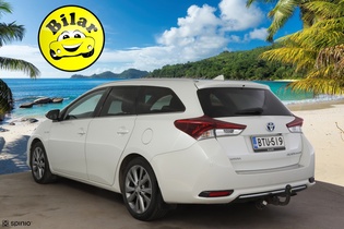 Toyota Auris vaihtoauto