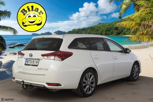 Toyota Auris vaihtoauto