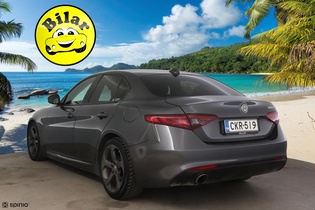 Alfa Romeo Giulia vaihtoauto