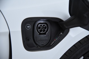 Porsche Taycan vaihtoauto