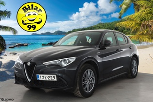 Alfa Romeo Stelvio vaihtoauto