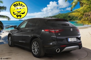 Alfa Romeo Stelvio vaihtoauto