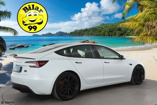 Tesla Model 3 vaihtoauto