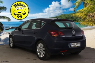 Opel Astra vaihtoauto
