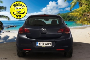 Opel Astra vaihtoauto