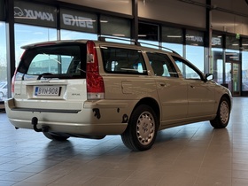 Volvo V70 vaihtoauto
