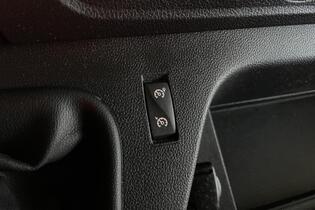 Nissan NV400 vaihtoauto