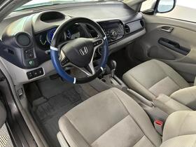 Honda Insight vaihtoauto
