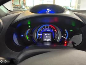 Honda Insight vaihtoauto