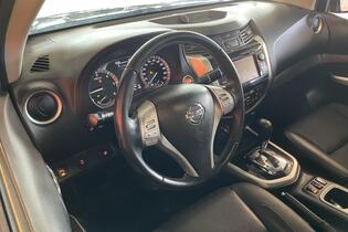 Nissan Navara vaihtoauto