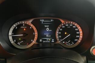 Nissan Navara vaihtoauto