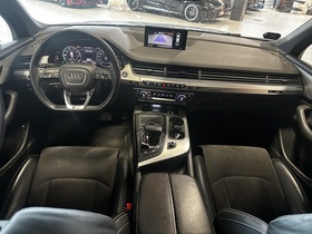 Audi Q7 vaihtoauto