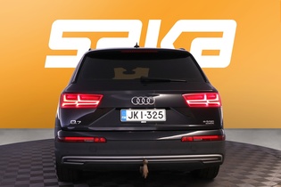 Audi Q7 vaihtoauto