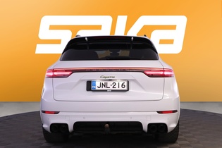 Porsche Cayenne vaihtoauto