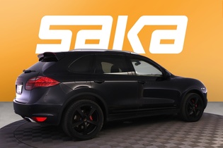 Porsche Cayenne vaihtoauto