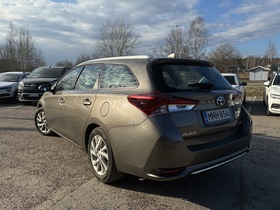 Toyota Auris vaihtoauto