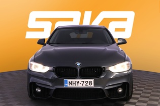 BMW 320 vaihtoauto