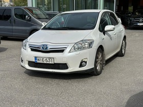 Toyota Auris vaihtoauto