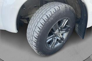 Toyota Hilux vaihtoauto