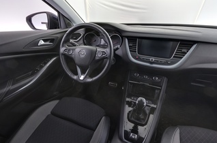 Opel Grandland X vaihtoauto