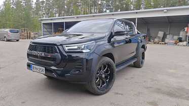 Toyota Hilux vaihtoauto