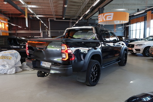 Toyota Hilux vaihtoauto