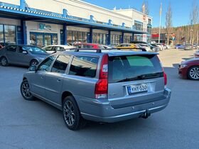 Volvo V70 vaihtoauto